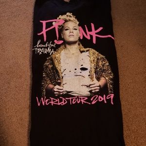 Pink world tour 2019 t shirt
